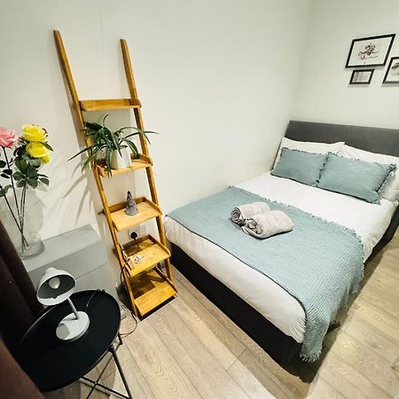 "Spacious Family, Friendly" 1 Bedroom In Kings Cross, St Pancras!!!118A Londyn Zewnętrze zdjęcie
